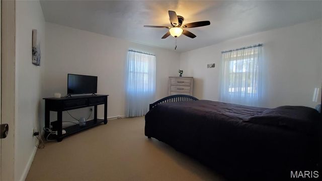 102 W Center Street, Salem, MO 65560