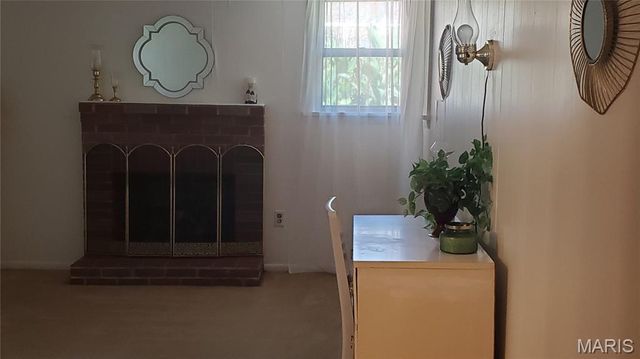 102 W Center Street, Salem, MO 65560