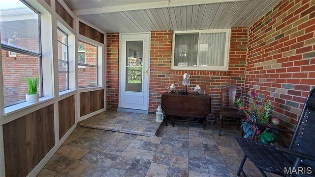 102 W Center Street, Salem, MO 65560