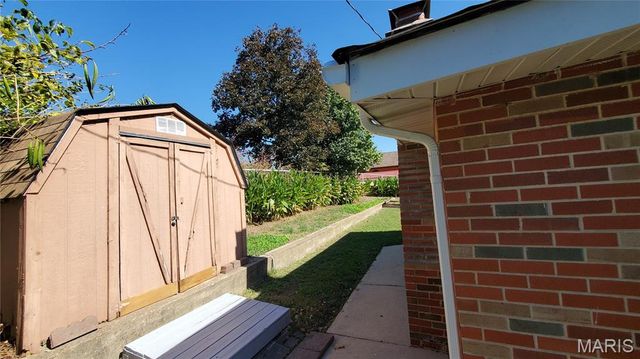 102 W Center Street, Salem, MO 65560