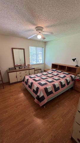 1919 Iron Ridge, Sugar Land, TX 77478