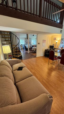 1919 Iron Ridge, Sugar Land, TX 77478