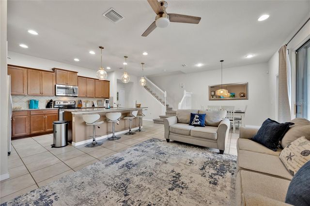 8952 ADRIATICO LANE, Kissimmee, FL 34747