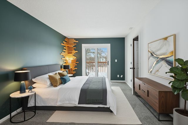 4202 Sylvia Lane S, Shoreview, MN 55126