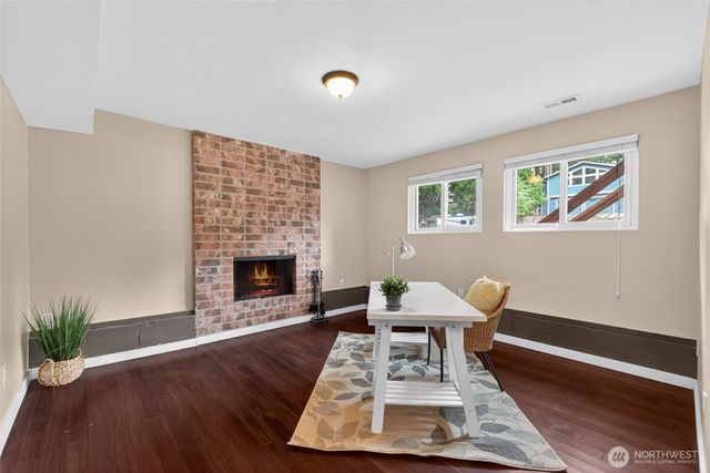 4815 West Tapps Dr East, Lake Tapps, WA 98391