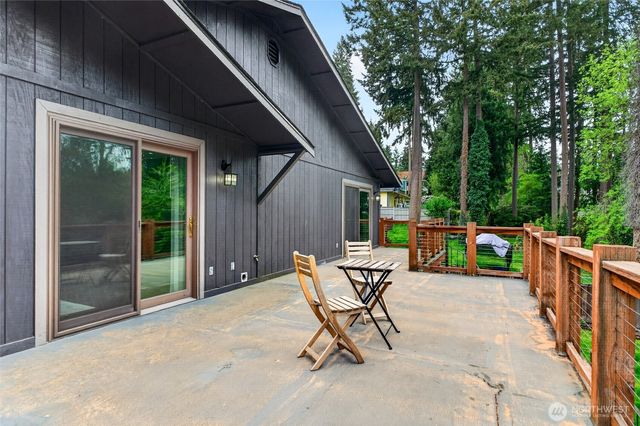 4815 West Tapps Dr East, Lake Tapps, WA 98391