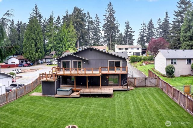 4815 West Tapps Dr East, Lake Tapps, WA 98391