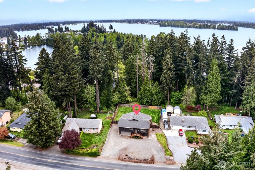 4815 West Tapps Dr East, Lake Tapps, WA 98391