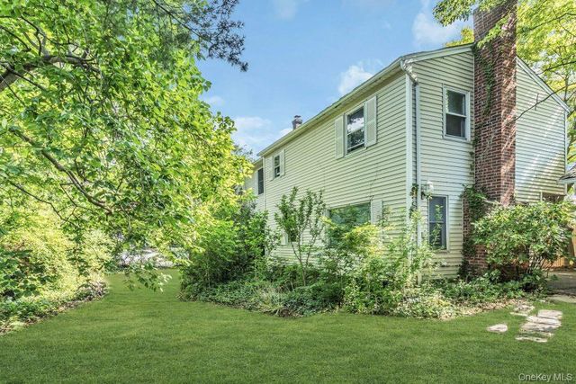 51 Cross Street, Locust Valley, NY 11560