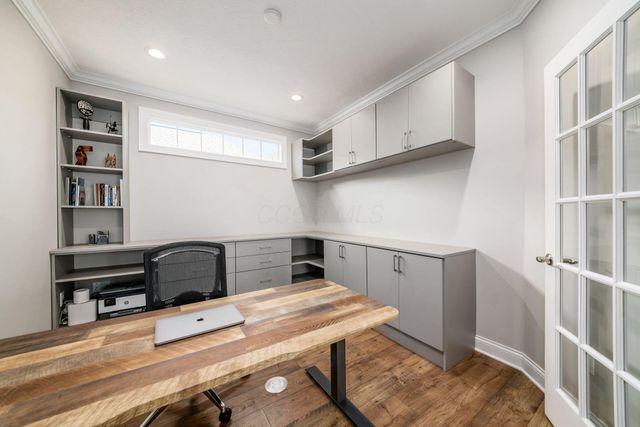 6964 Aster Drive, New Albany, OH 43054