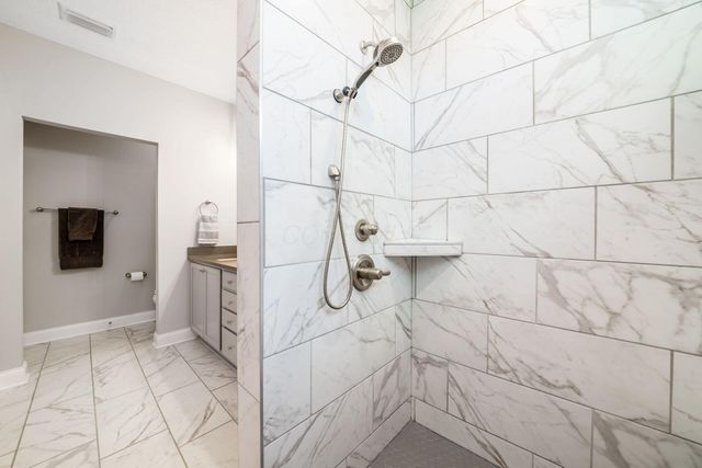 6964 Aster Drive, New Albany, OH 43054