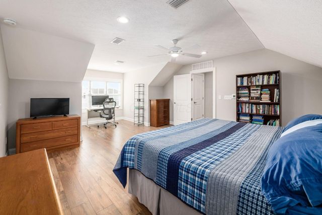 6964 Aster Drive, New Albany, OH 43054