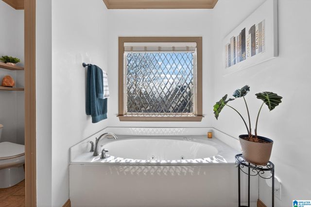 118 CREST DRIVE, Chelsea, AL 35147