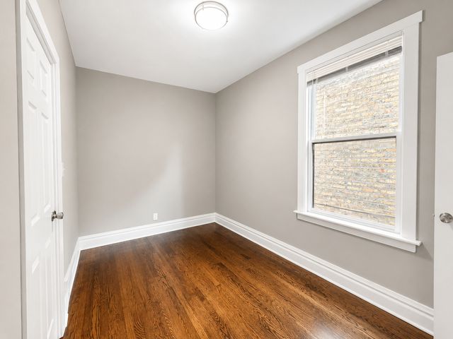 4637 W Mclean Avenue, Chicago, IL 60639