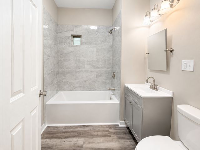 4637 W Mclean Avenue, Chicago, IL 60639