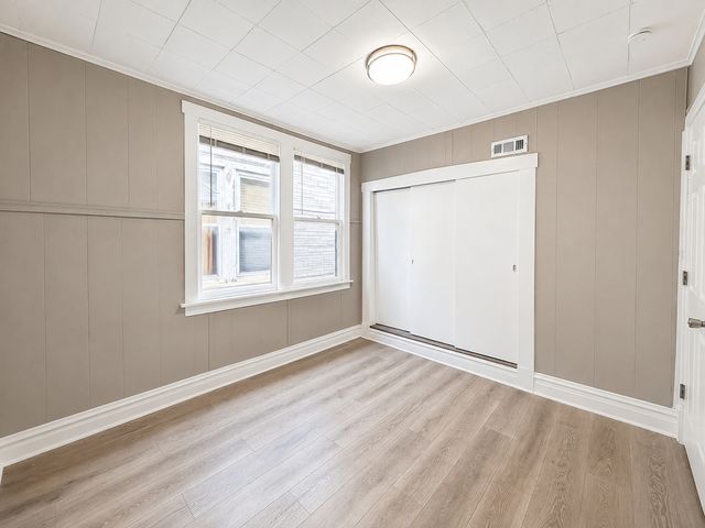 4637 W Mclean Avenue, Chicago, IL 60639