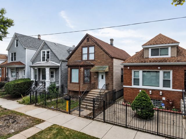4637 W Mclean Avenue, Chicago, IL 60639