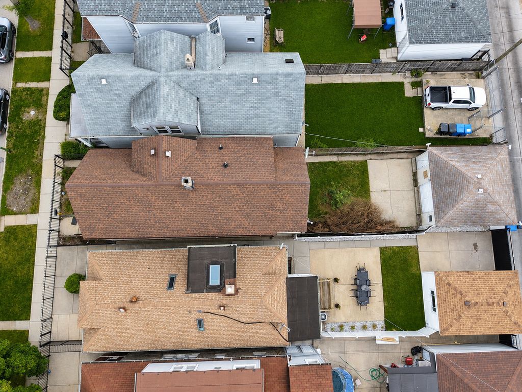4637 W Mclean Avenue, Chicago, IL 60639 — photo 2