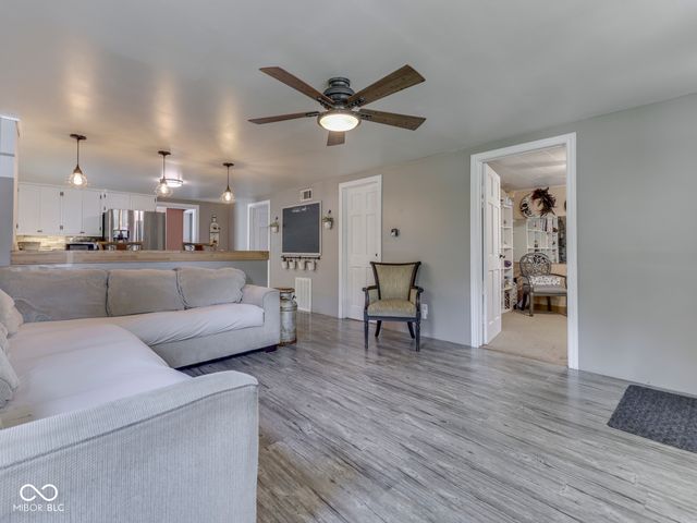 3123 S Roena Street, Indianapolis, IN 46241