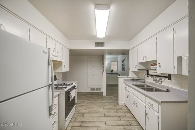 4727 N 50TH Drive, Phoenix, AZ 85031