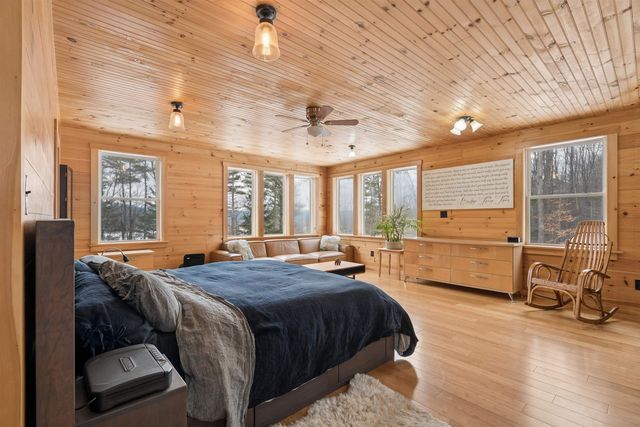 483 North Pleasant Street, Bradford, VT 05033