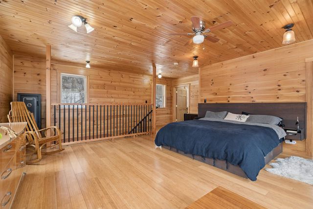 483 North Pleasant Street, Bradford, VT 05033