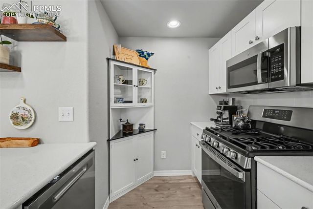 6103 Magma Heights, Colorado Springs, CO 80924