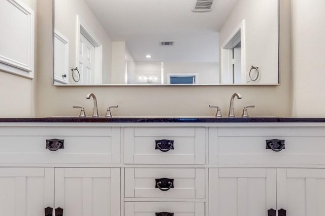 3231 Alabama Street, Houston, TX 77004