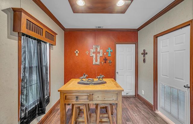 1176 Blue Cut Road N, Mcgregor, TX 76657