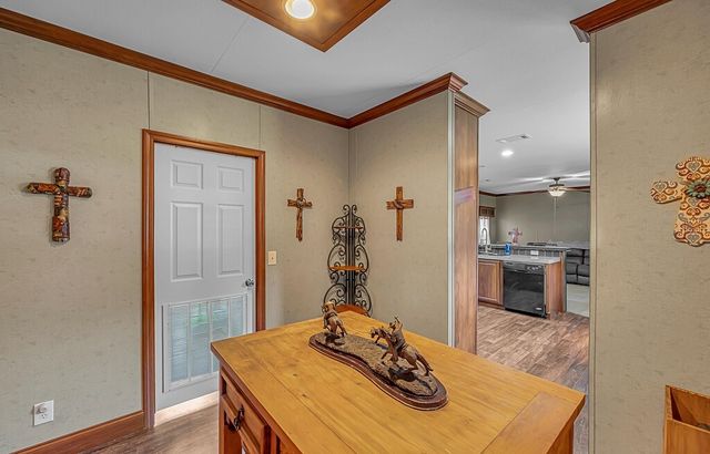 1176 Blue Cut Road N, Mcgregor, TX 76657