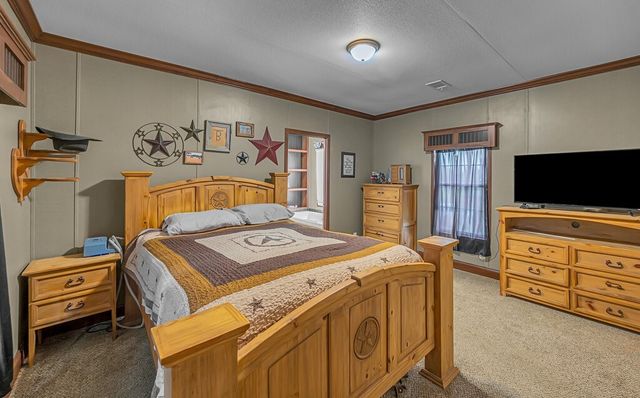 1176 Blue Cut Road N, Mcgregor, TX 76657