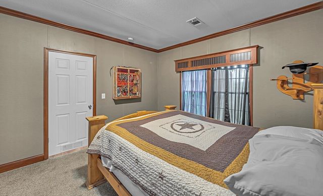 1176 Blue Cut Road N, Mcgregor, TX 76657