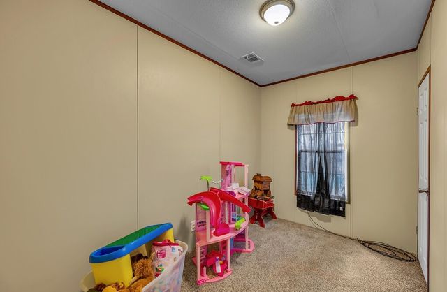 1176 Blue Cut Road N, Mcgregor, TX 76657