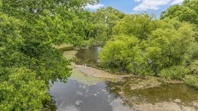 1176 Blue Cut Road N, Mcgregor, TX 76657
