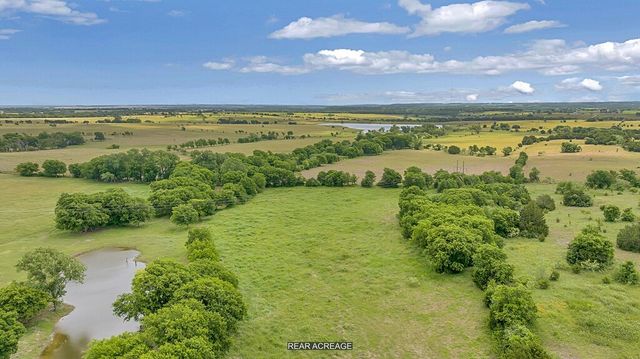 1176 Blue Cut Road N, Mcgregor, TX 76657