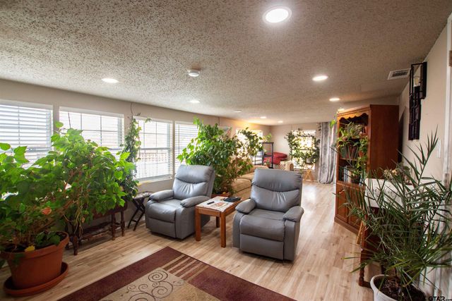 344 Egret Cir, East Tawakoni, TX 75472
