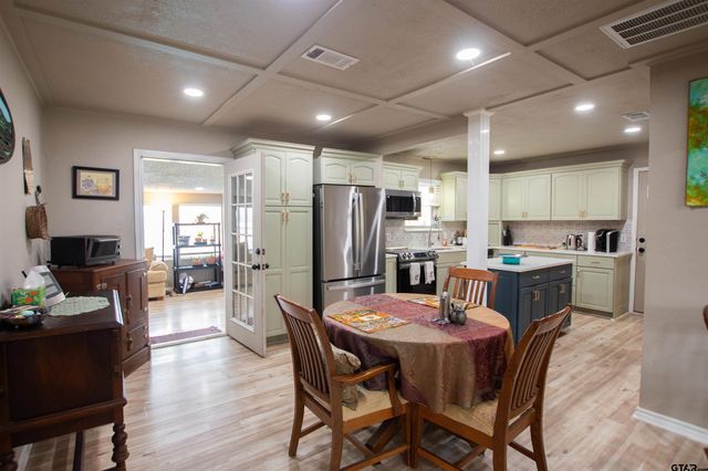 344 Egret Cir, East Tawakoni, TX 75472