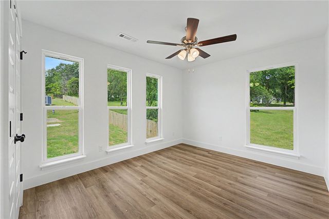 2895 Roe Deer Street, Springdale, AR 72762