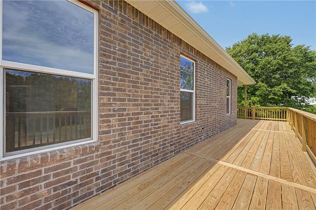 2895 Roe Deer Street, Springdale, AR 72762