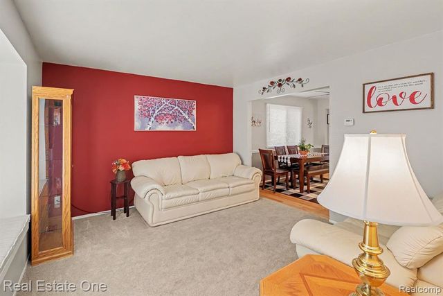 22344 Brookfield Drive, South Lyon, MI 48178
