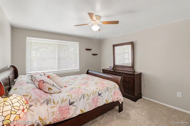 22344 Brookfield Drive, South Lyon, MI 48178