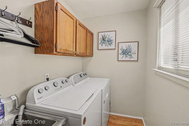 22344 Brookfield Drive, South Lyon, MI 48178