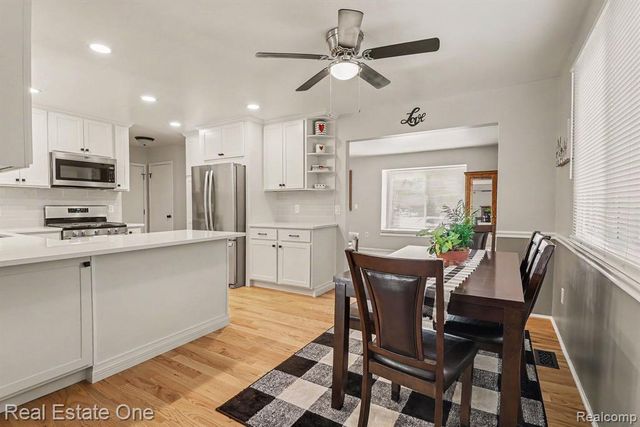 22344 Brookfield Drive, South Lyon, MI 48178
