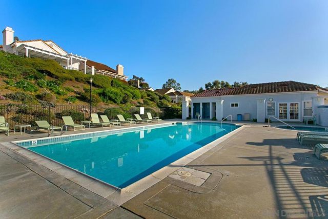 1225 via Rafael, San Marcos, CA 92078