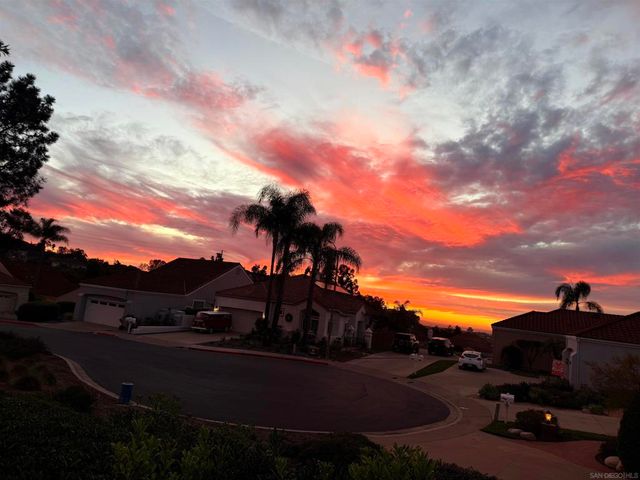 1225 via Rafael, San Marcos, CA 92078