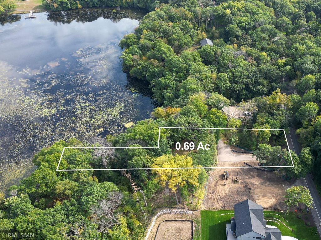 223 Old Wildwood Road, Mahtomedi, MN 55115 — photo 5