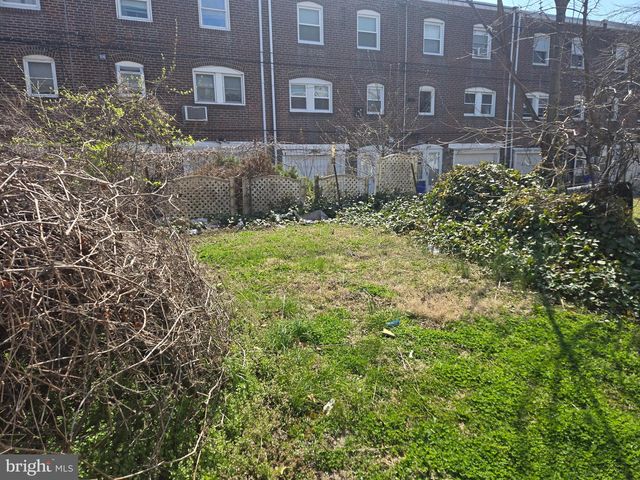 314 E ESSEX AVE, Lansdowne, PA 19050