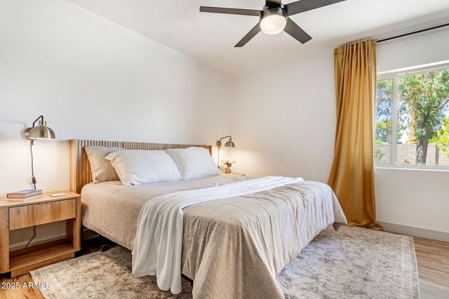 7018 N 13TH Street, Phoenix, AZ 85020