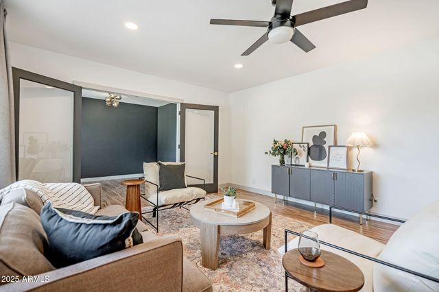 7018 N 13TH Street, Phoenix, AZ 85020