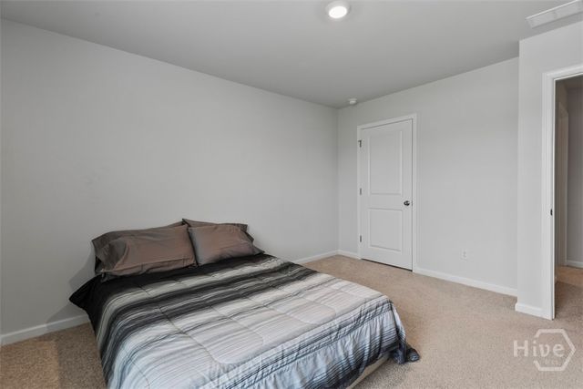 228 Skylark Road, Bloomingdale, GA 31302